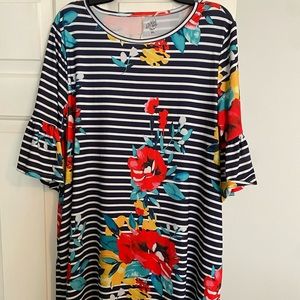 Super cute short sleeved dress!